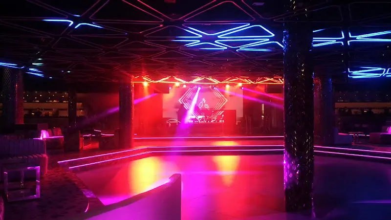 TITOS CALVIÀ BEACH - Discoteca en Calvià - foto 2