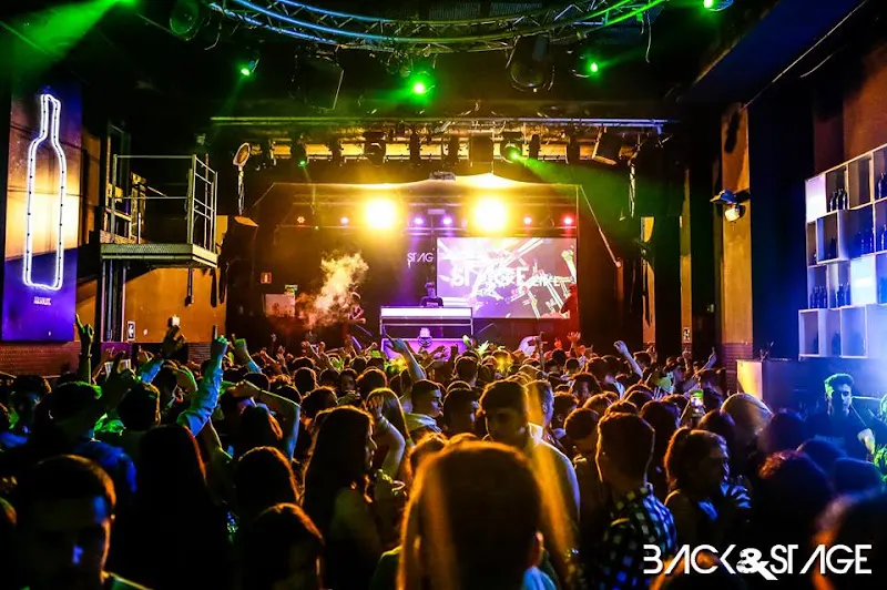 Back&Stage - Discoteca en Bilbao - foto 2