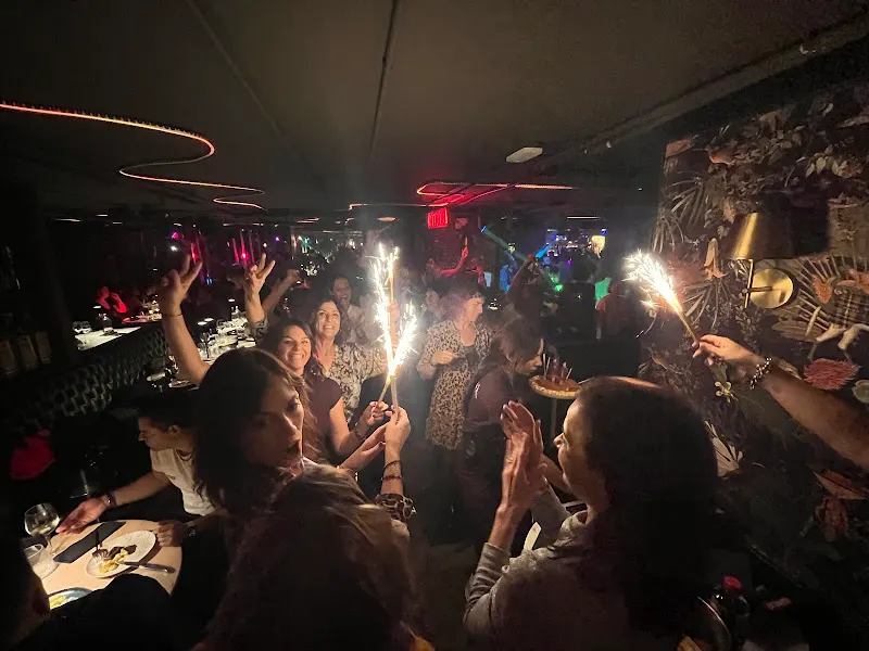 Bombón Club - Discoteca en Bilbao - foto 2
