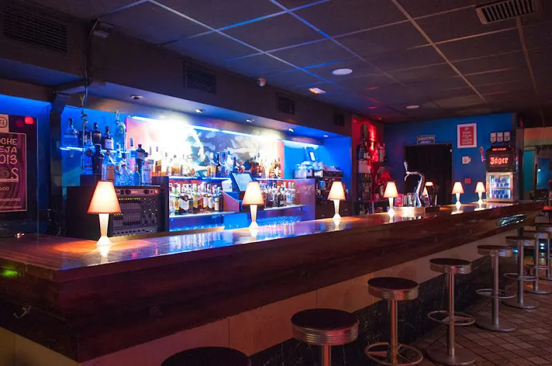 CAOS the new - Pub en Bilbao - foto 2