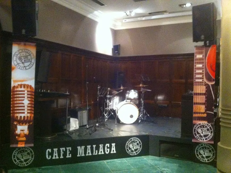 Café Málaga - Bar musical en Córdoba - foto 2