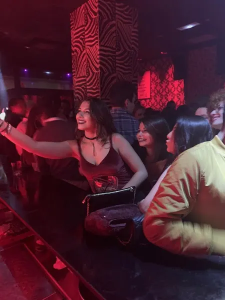 Hache Club