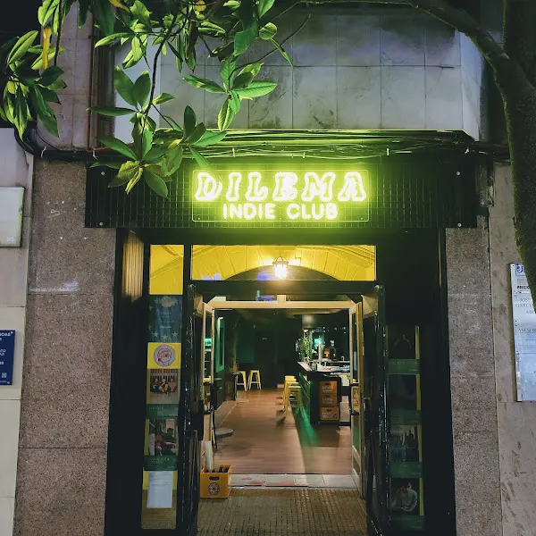 Dilema Indie Club