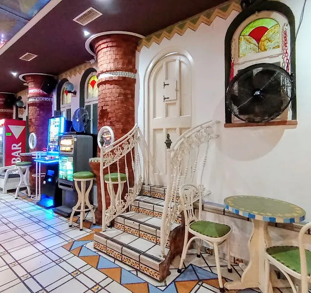 Tierra Coffee Drink Pub - Gijón