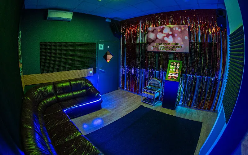 Karaoke Rooms Barcelona - Karaoke en Hospitalet de Llobregat (L) - foto 3