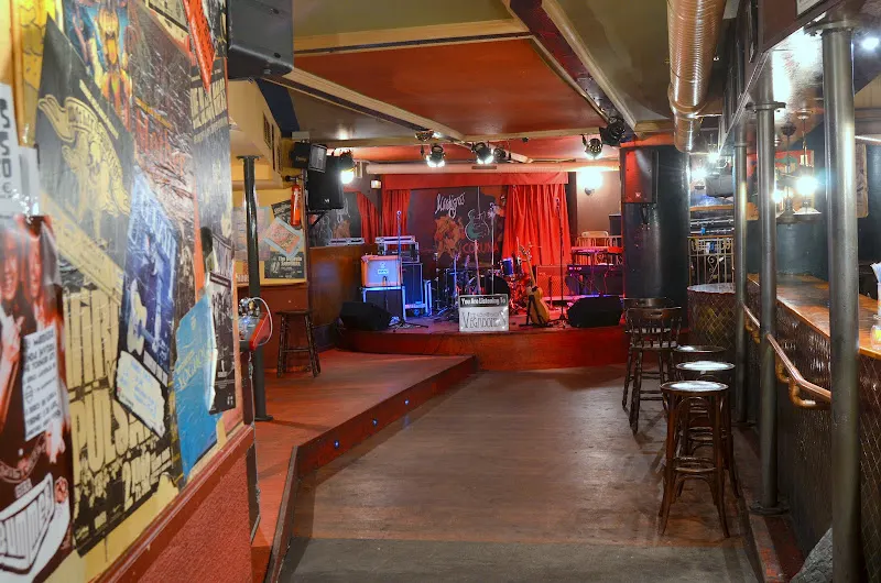 Mardi Gras - Sala de conciertos en A Coruña - foto 3