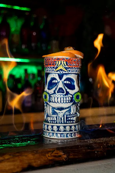 Hanalei Cocktail Bar - Granada