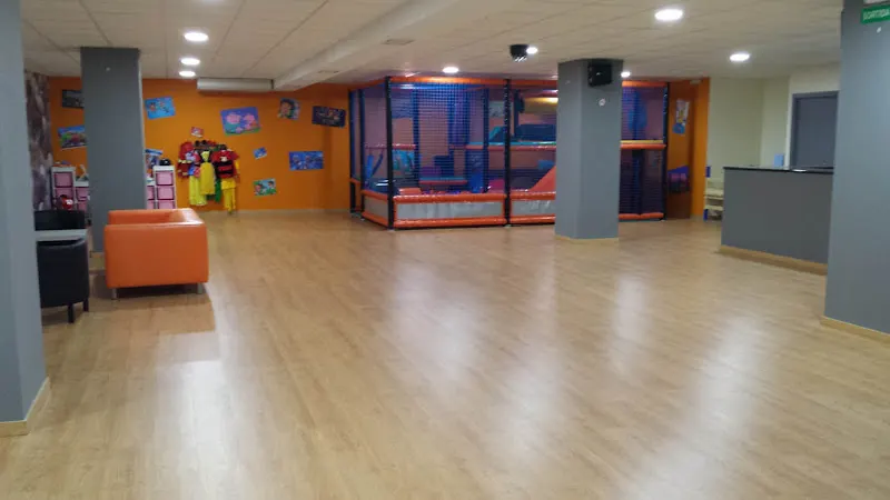 Al Teu Aire Badalona - Salón para eventos en Badalona - foto 2