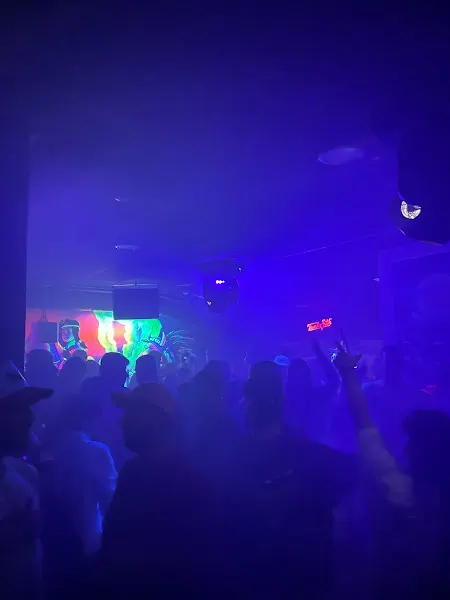 Nunca Jamás - Discoteca en Oviedo - foto 2