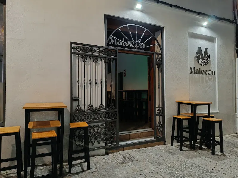 Malecón Café & Copas - Pub en Jerez de la Frontera - foto 2