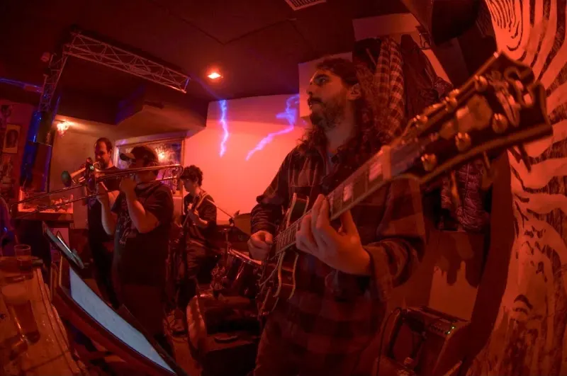 Bar La Rue - Bar musical en Pamplona - foto 2