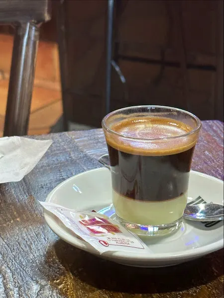 Cafetería Pub La Abadía - Almería
