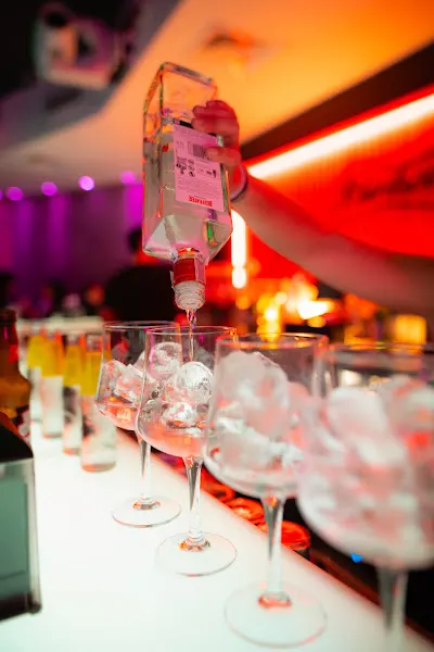 Friends Vip Club - Discoteca en Donostia-San Sebastian - foto 3