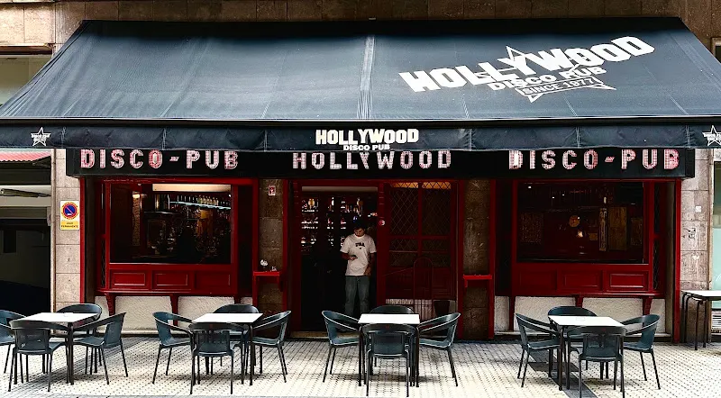 Hollywood - Pub en Donostia-San Sebastian - foto 2