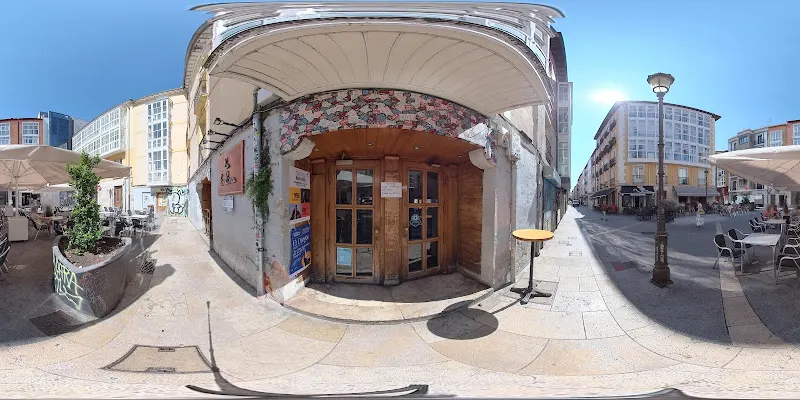 La Tirolina - Pub en Burgos - foto 2