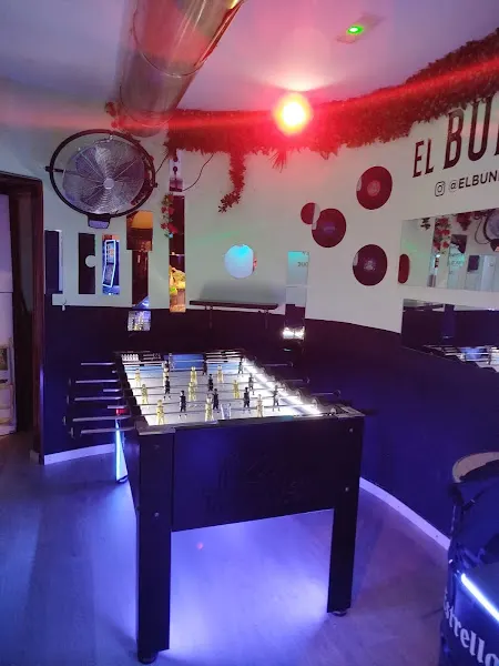 EL BUNKER - Pub en Logroño - foto 2