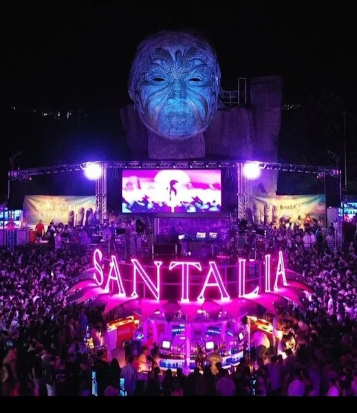 Santalia Summer Club - Discoteca en Badajoz - foto 2