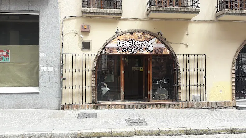 Trastero Copas - Pub en Huelva - foto 2