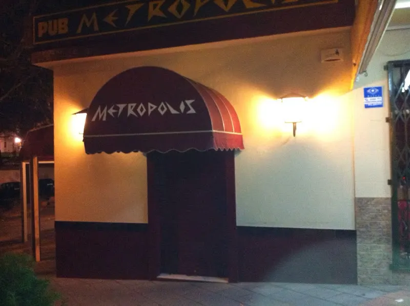 PUB METROPOLIS - Pub en Marbella - foto 2