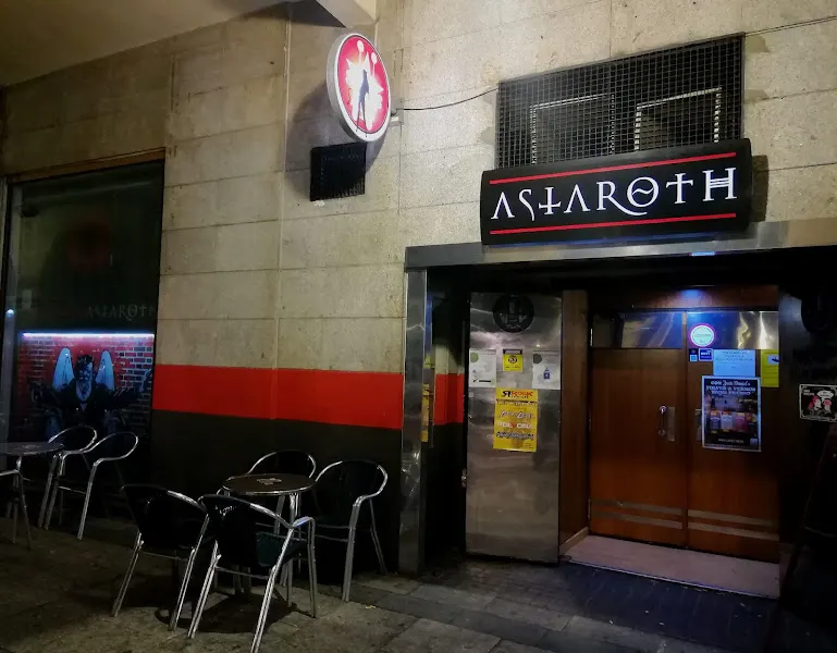 Astaroth Gran Vía - Bar musical en Salamanca - foto 2