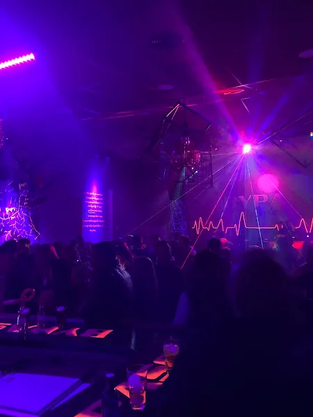 Sala Bypass Club - Discoteca en Dos Hermanas - foto 2