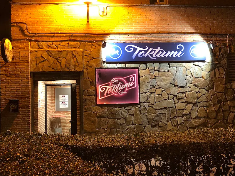 Toktumi Bar de Copas - Pub en Torrejón de Ardoz - foto 2
