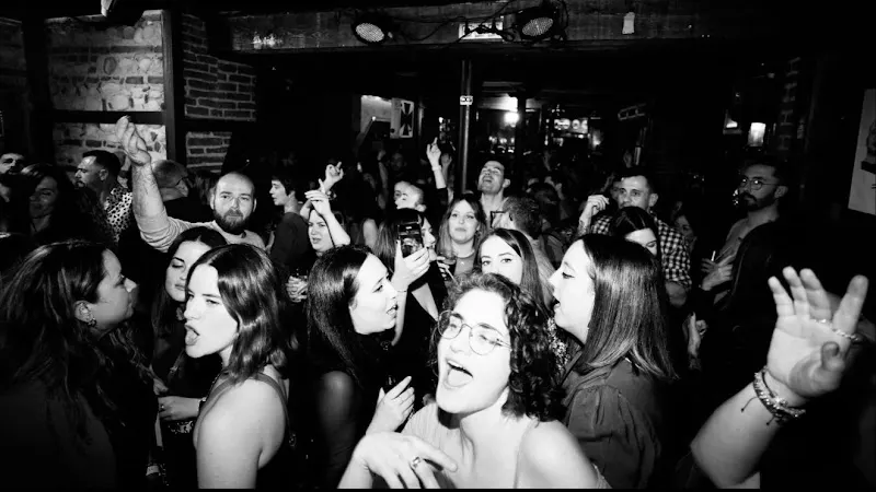 Club Carta Blanca