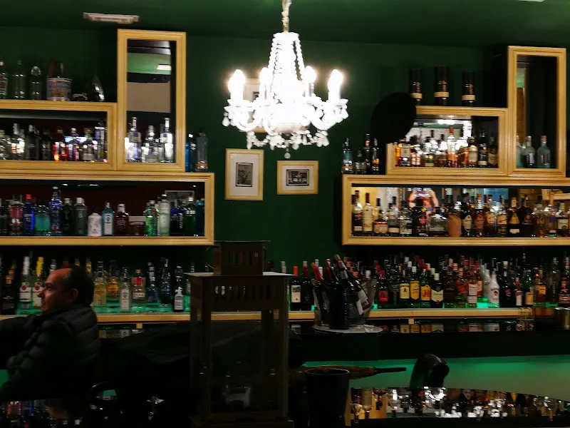 Pub Lisboa - Coctelería en León - foto 2