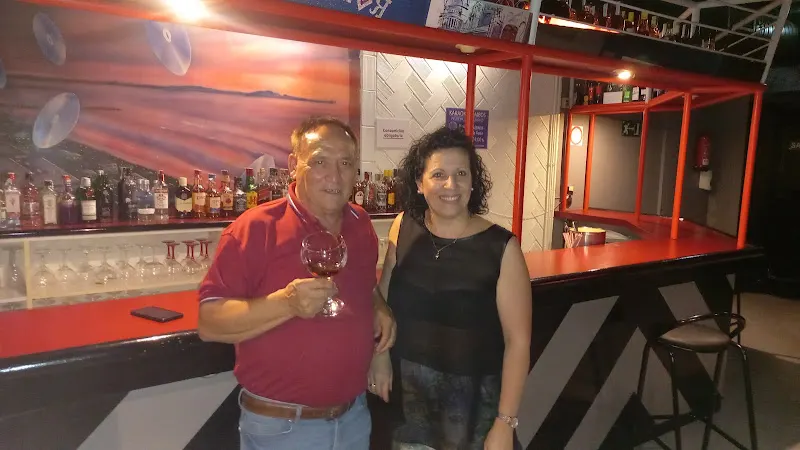 Karaoke Rombos - León