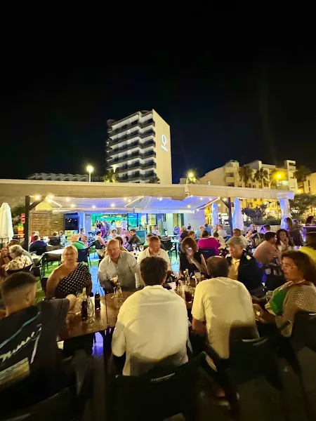 Bar La Plazoleta Beach Club - Cádiz