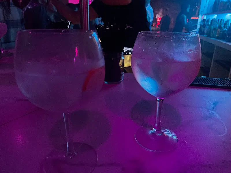L'HANGAR - Club nocturno en Reus - foto 2