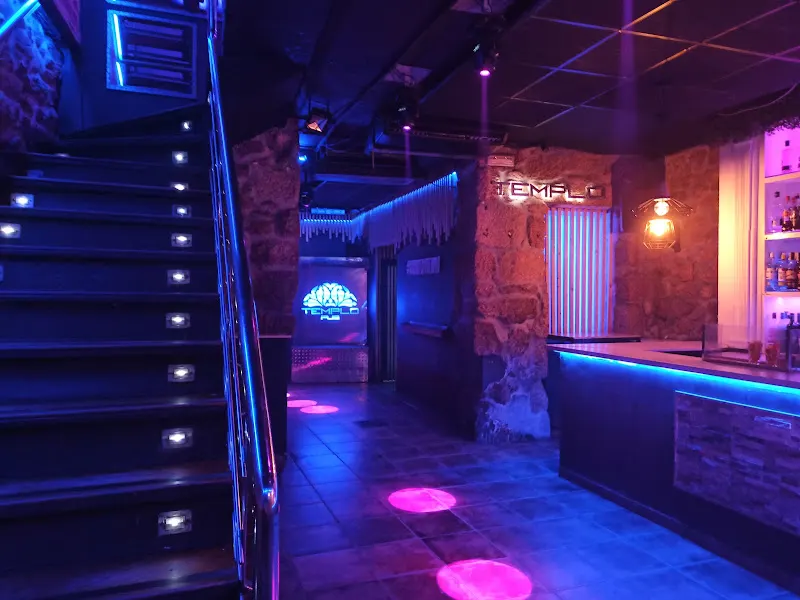 Templo - Ourense - Pub en Ourense - foto 2