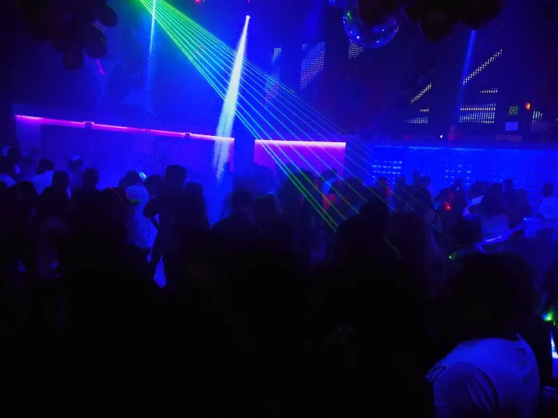 Univers - Club nocturno en Girona - foto 2
