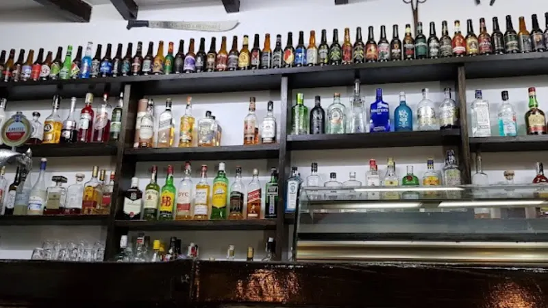 Taberna El Rincón - Pub en Cáceres - foto 2