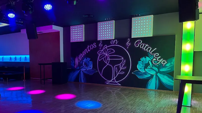 DISCO PUB CATALEYA