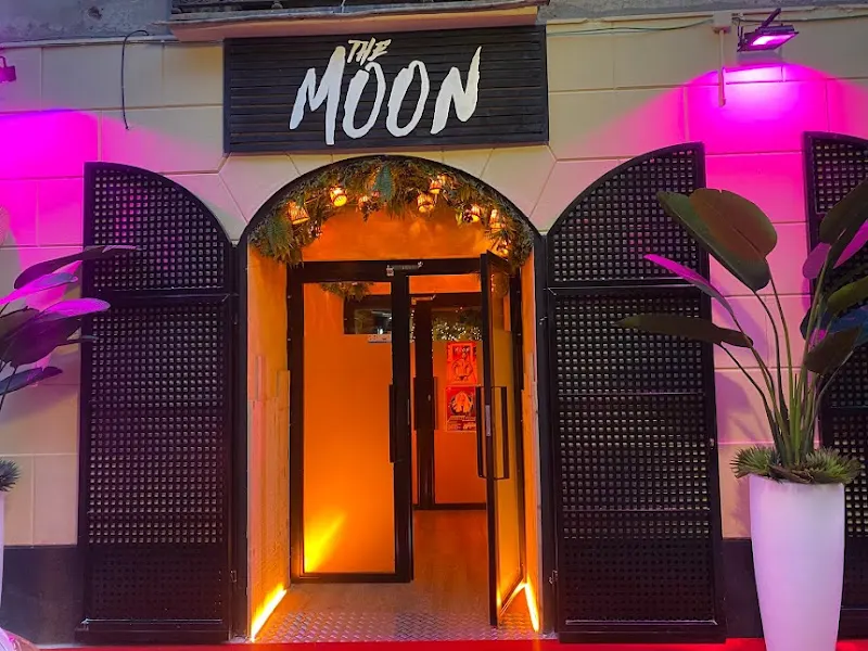 The Moon Tropical - Bar gay en Madrid - foto 2