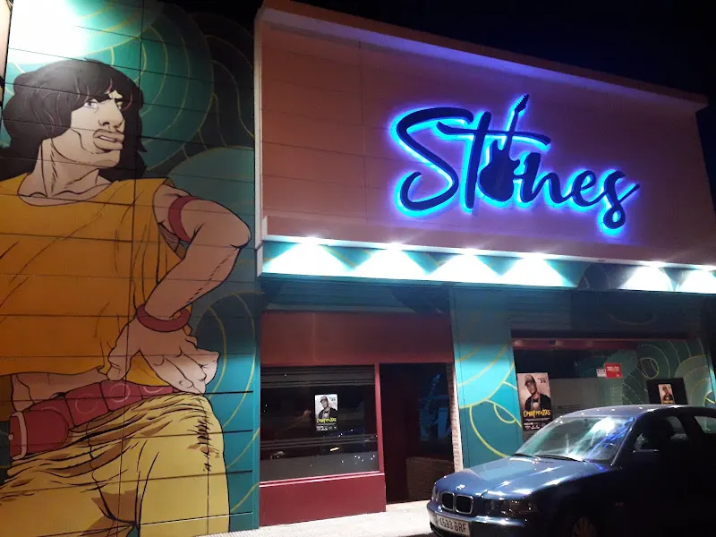 Sala Stones Shisha Lounge - Coctelería en Talavera de la Reina - foto 2