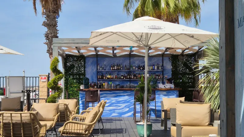 Bar marina club - Torrevieja