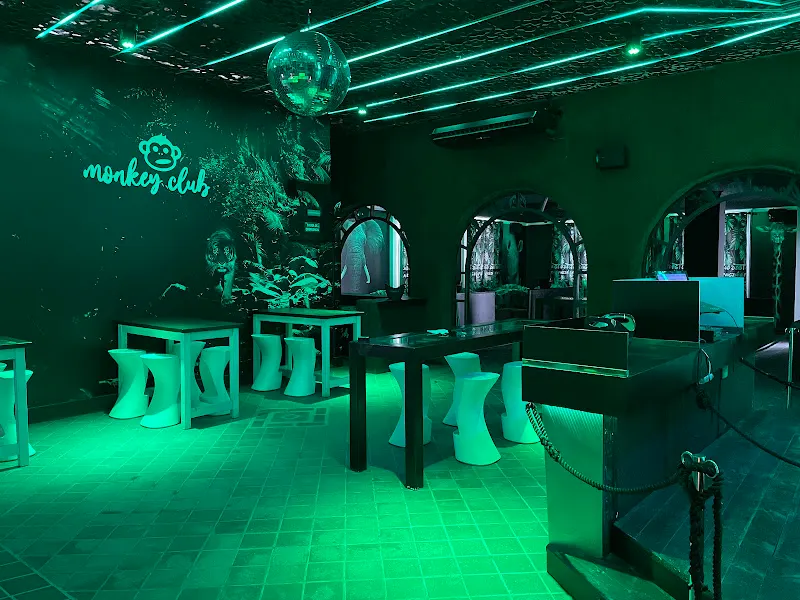 Monkey Club - Discoteca en Vélez-Málaga - foto 2