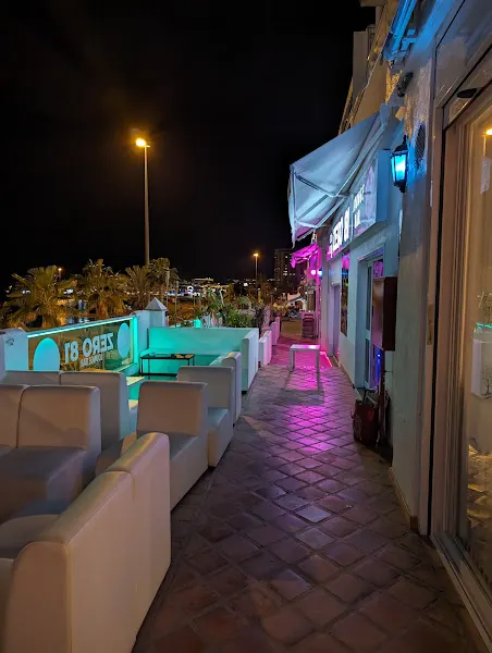 Zero 81 Lounge Bar