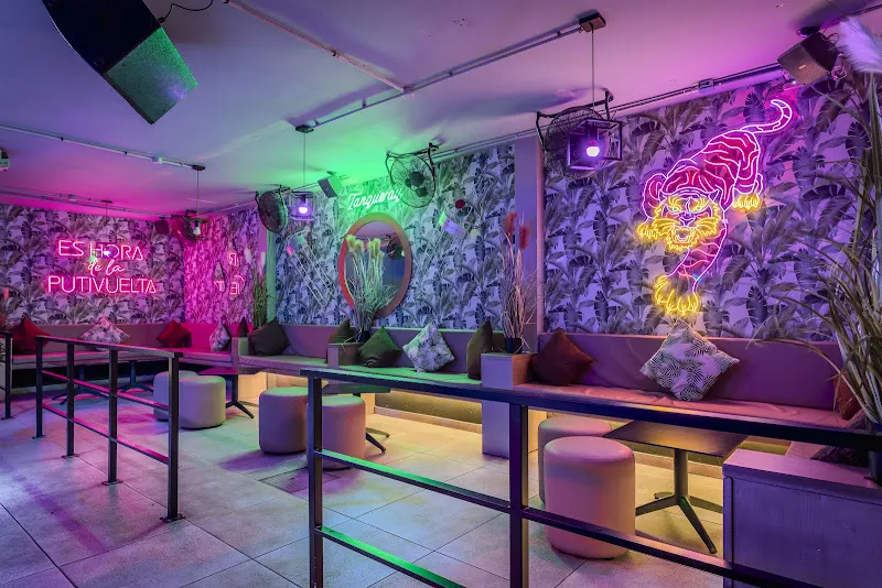 Kendo Lounge Bar - Discoteca en Arona - foto 2