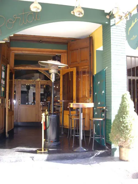 Portal Café y Copas - Bar en Palencia - foto 2