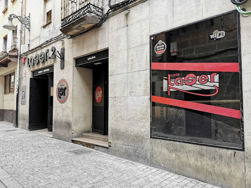 Sala Láser 2 - Discoteca en Aguilar de Campoo - foto 2