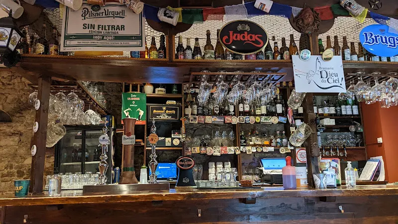 Cervecería Cabanon - Pub en Avilés - foto 2