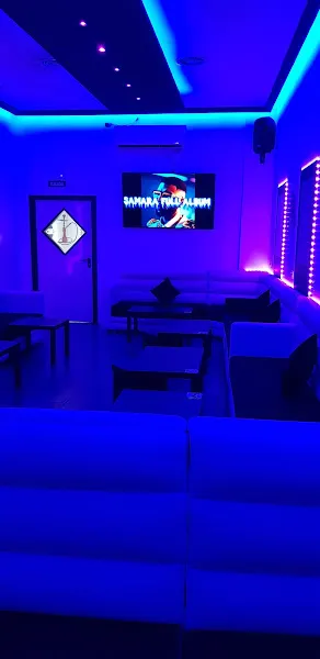 BLACK WHITE - Club nocturno en Manresa - foto 2