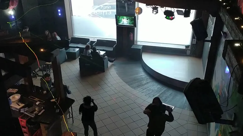 Sala embrujo - Discoteca en Alcalá de Guadaíra - foto 2