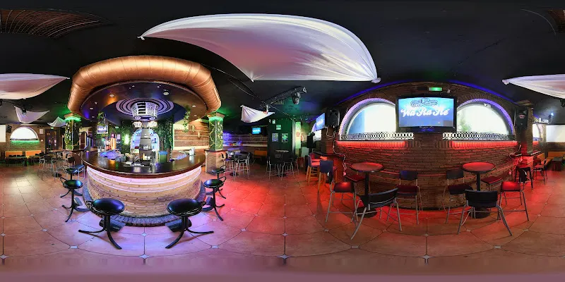Warare Discoteca Latina