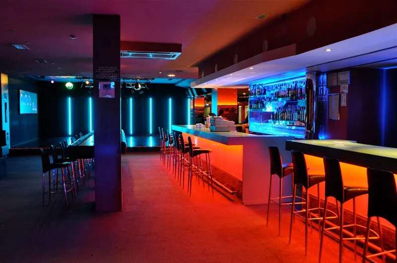 Pepe's Bar - Discoteca en Benidorm - foto 2
