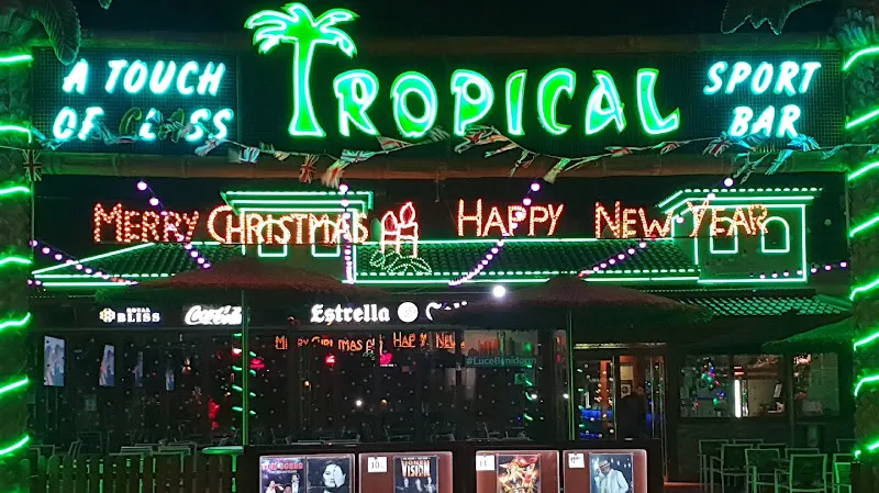 Tropical Bar Benidorm - Pub en Benidorm - foto 2