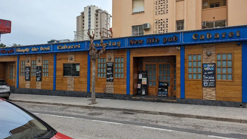 New life cabaret - Bar en Benidorm - foto 2